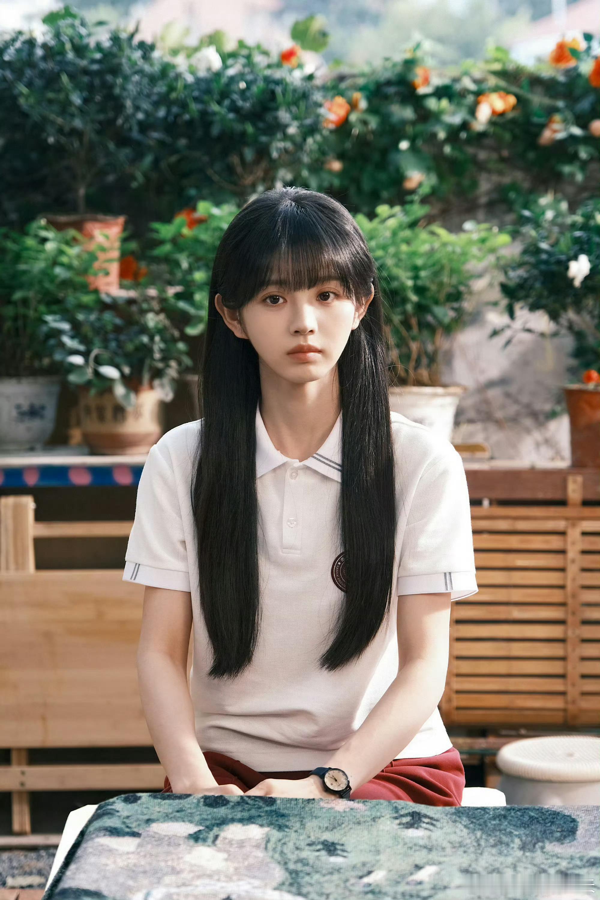 天才女友下沉口碑天才女友整体观剧氛围清新治愈，青春滤镜干净舒服，BGM烘托恰到