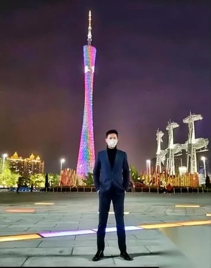 真不是编的——我家那对88年的双胞胎侄子，在武汉有房有车，以前怕父母催婚，又想先