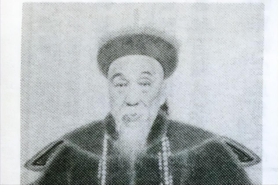 杨宗濂，其父杨延俊，道光二十七年进士，乃李鸿章、郭嵩焘、沈葆桢三人之同年。18