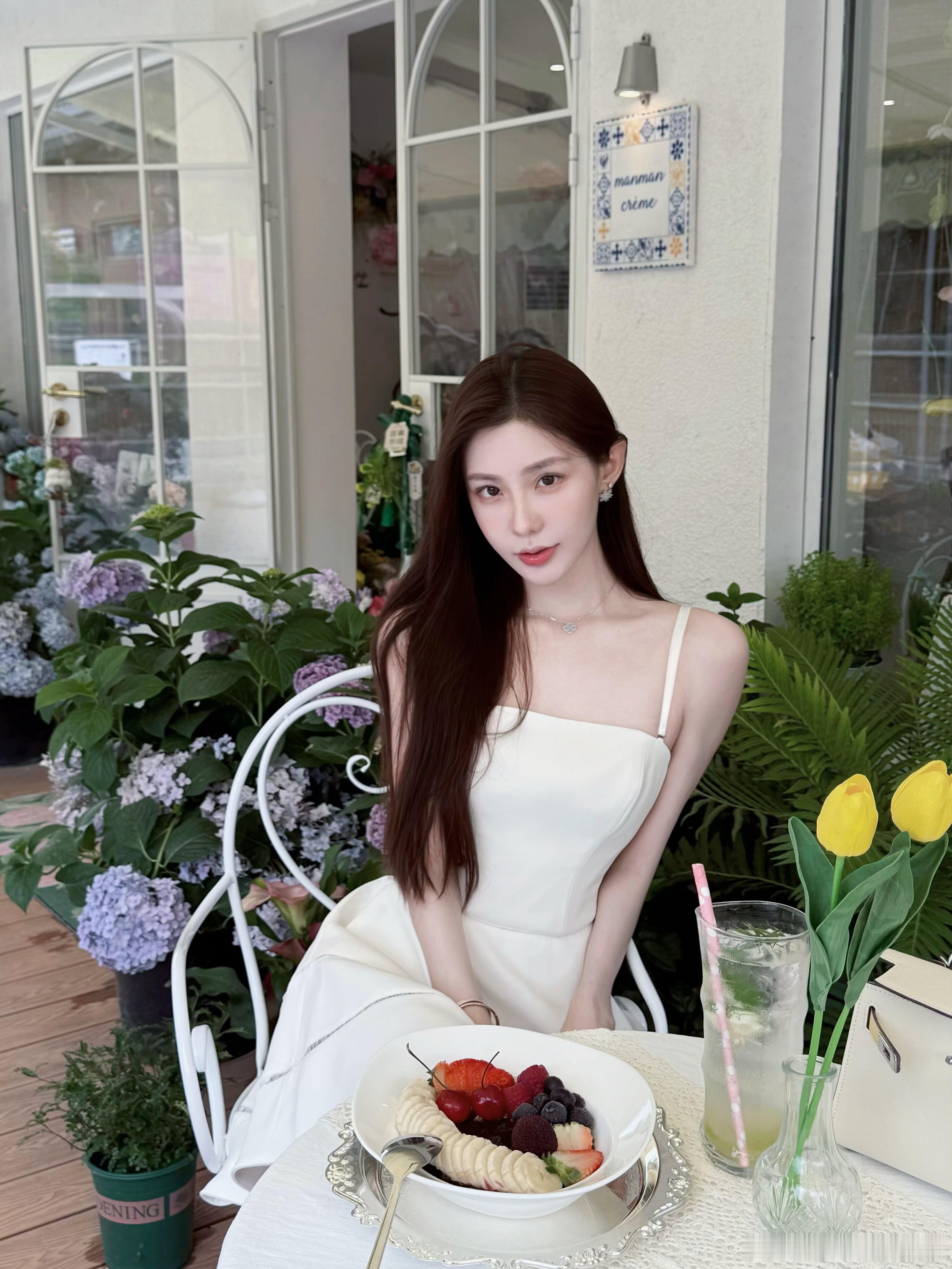 💛🌼​​​