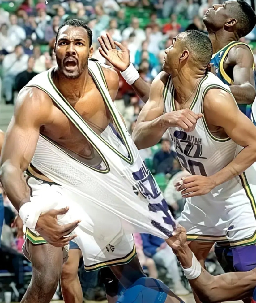 以前NBA什么强度？现在的NBA真的被历史第二人带坏了……乔丹：如果我为了数据