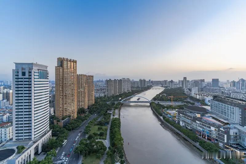 宁波楼市：去年宁波二手房价格就出现了不小回调，到2026年上半年，哪怕成交量
