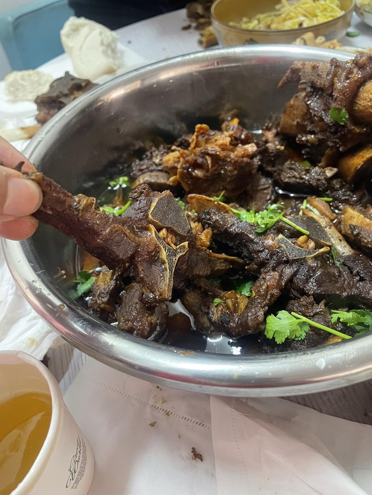 满肉羊蝎子，美味有营养美食羊蝎子