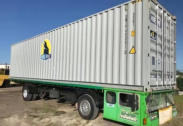 澳大利亚“驾驶室下置式”卡车：为了最大限度地利用货厢空间并规避严格的长度法规，驾