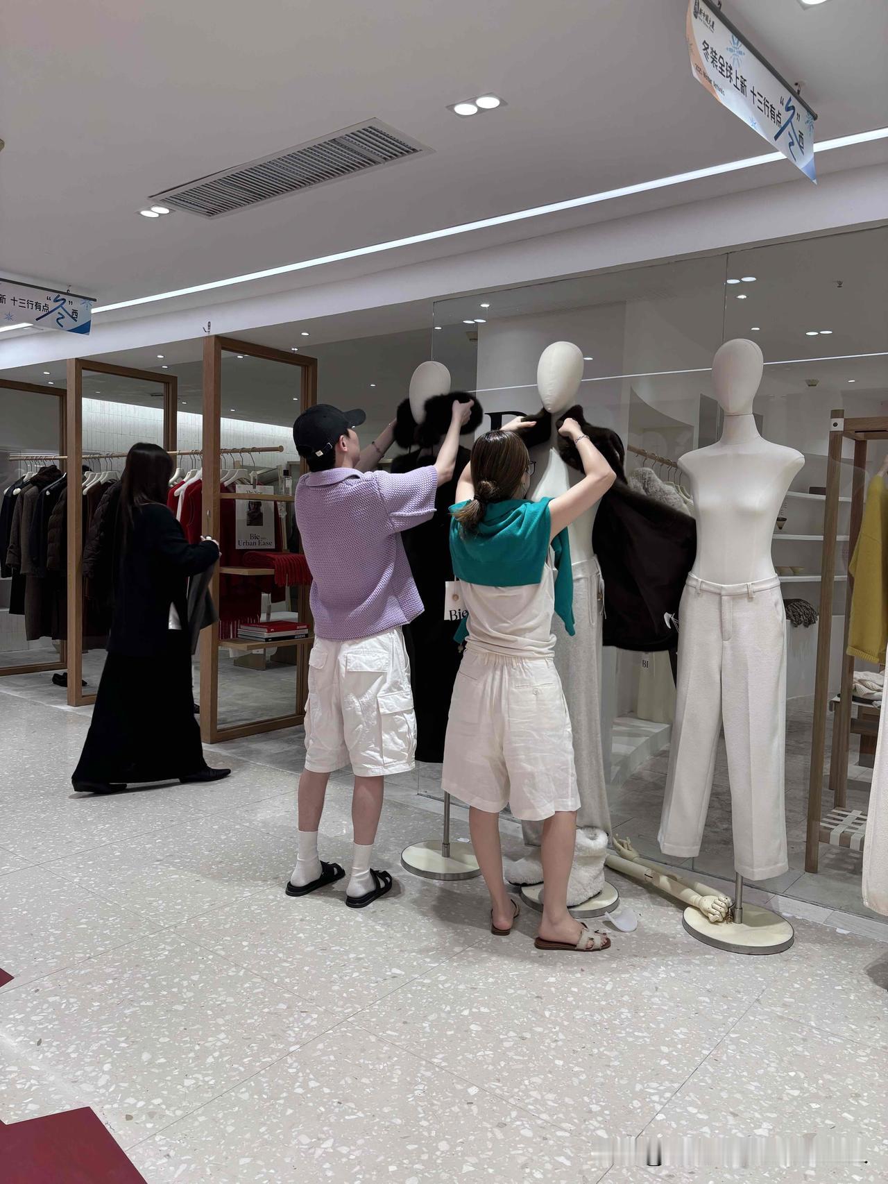 发现个怪现象：普通家庭的存款，像一道魔咒。​结婚第五年，存款十万。我老公下班