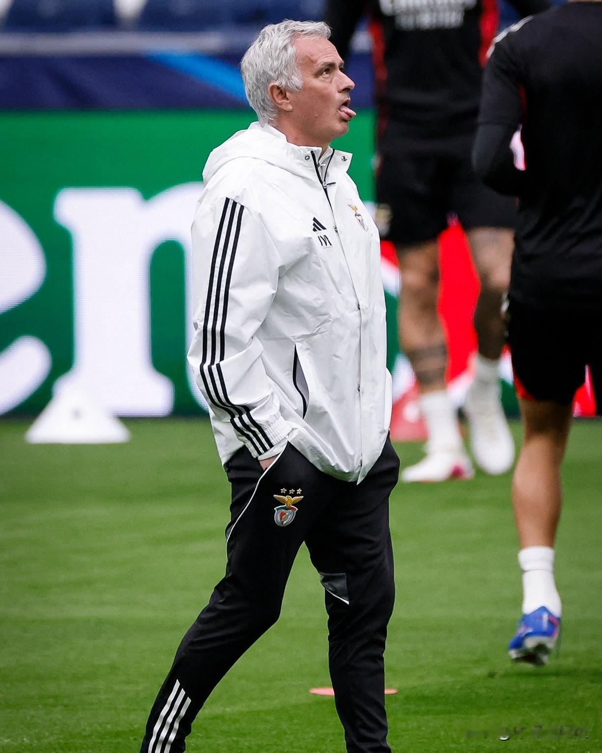 穆里尼奥欧冠淘汰赛最差教练名声已坐实！皇家马德里送给穆里尼奥又一场客场失利，