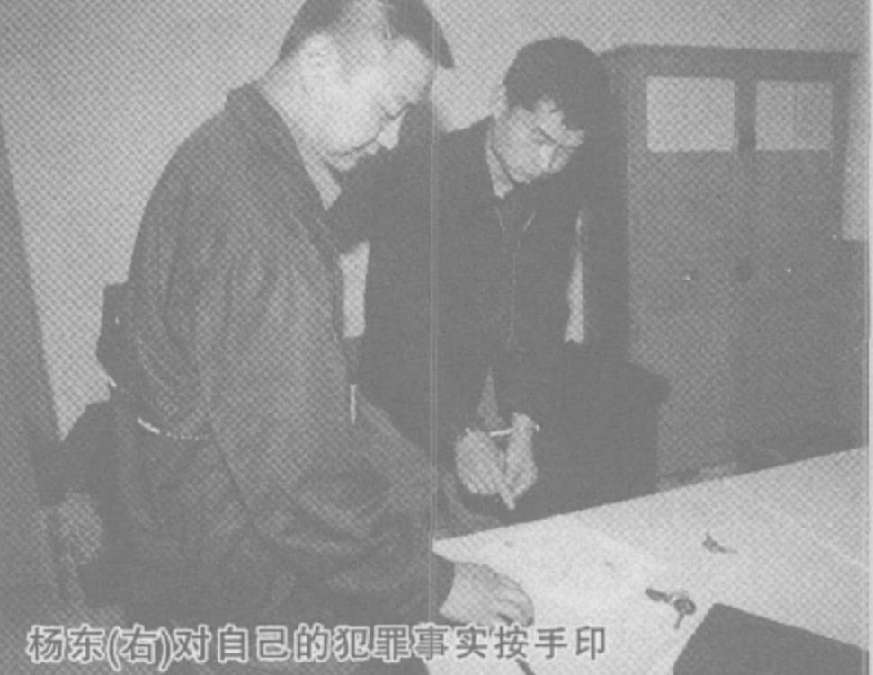 新疆克拉玛依乌尔禾魔鬼城，是知名的雅丹地貌景区，常年狂风肆虐，风声凄厉如人哀嚎，