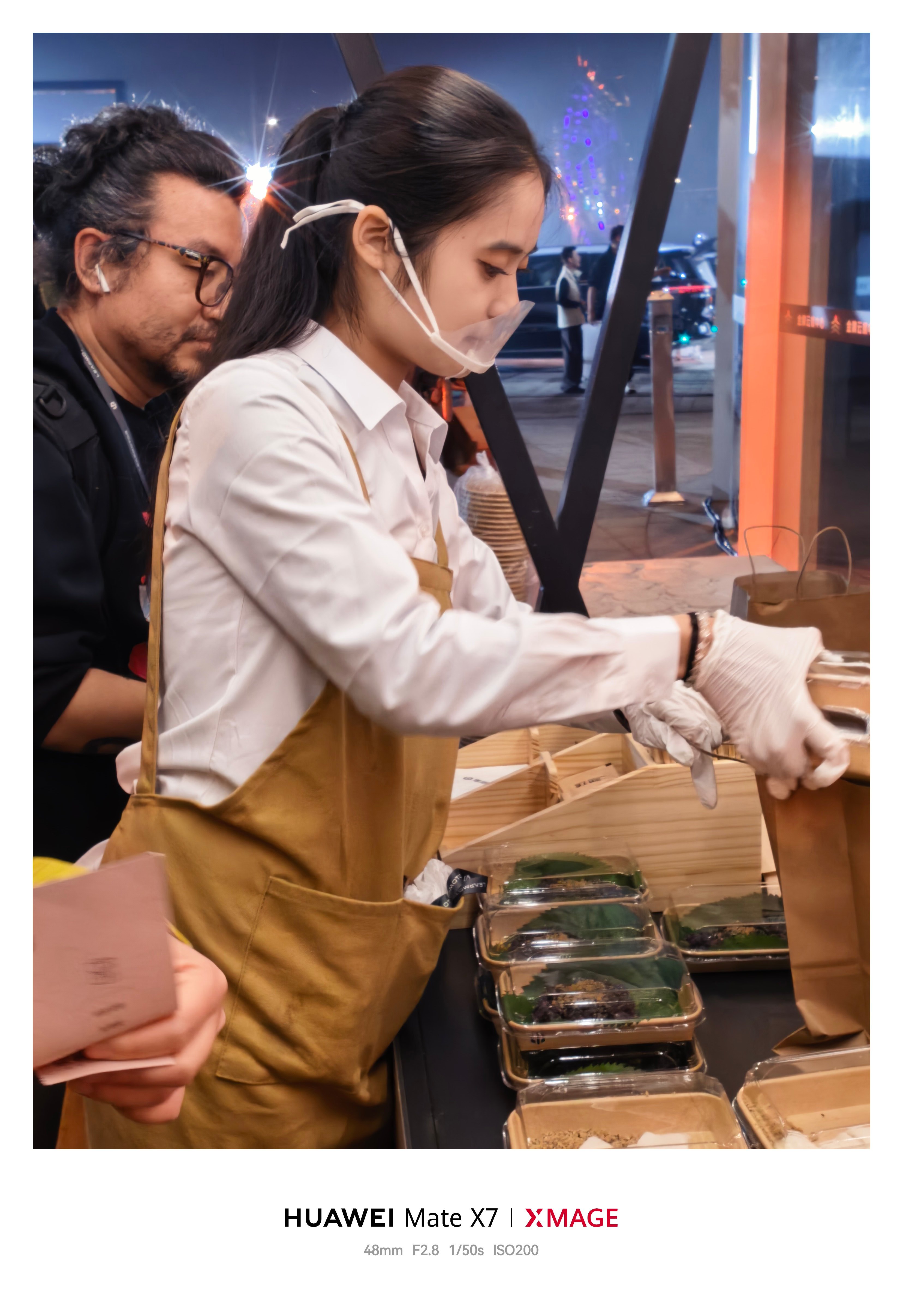 零跑现场请的妹子都不错哦