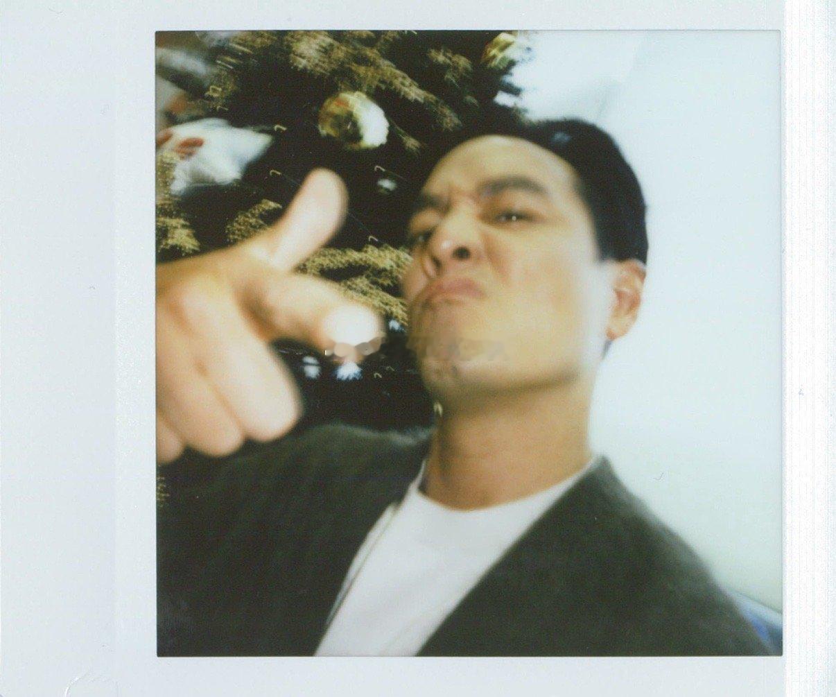 就不耍帅哈哈哈哈