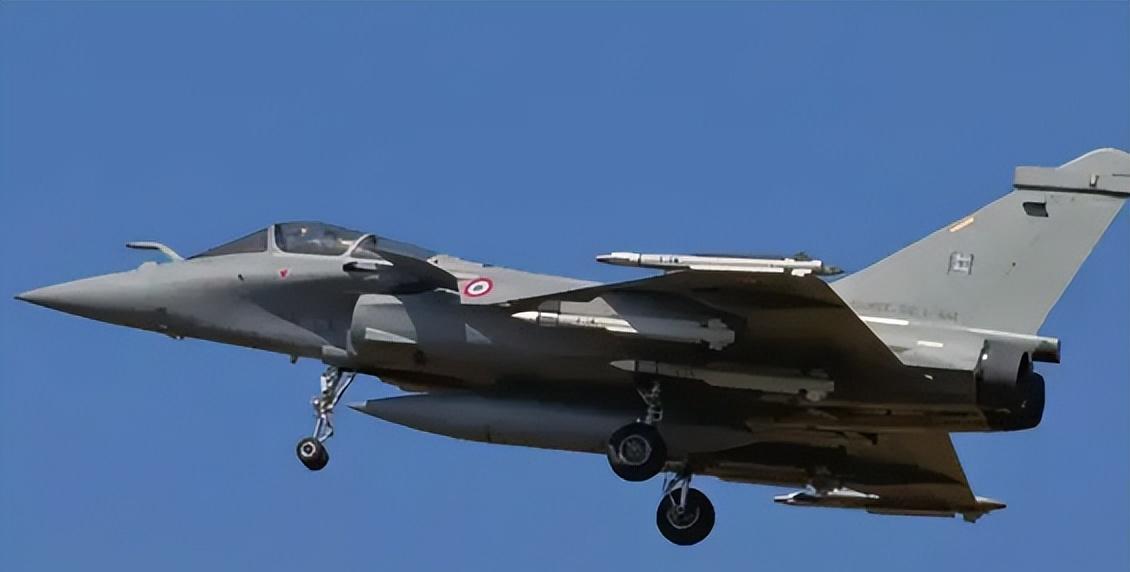 这场“5月空战”的叙事，印巴各吹各的号，各拉各的锣。可把时间线、射程表、残骸坐