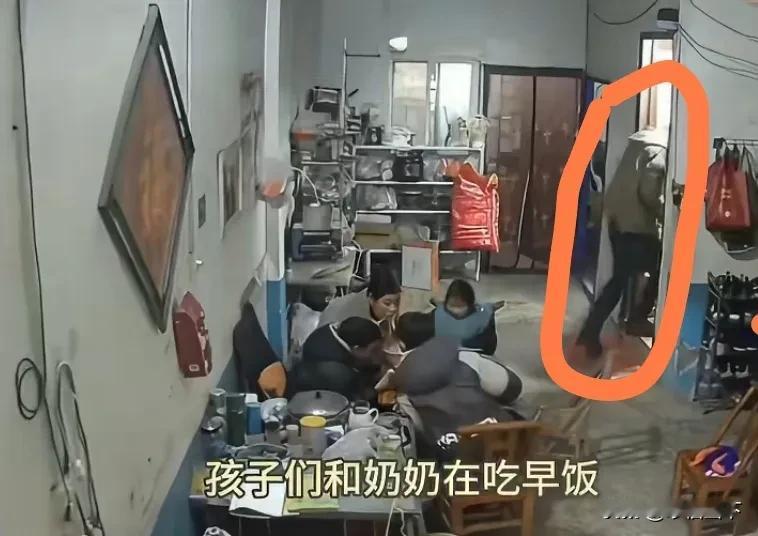 离过年就剩十几天，悲剧发生了！1月31日清晨，30岁的杨某某像往常一样起床，家人