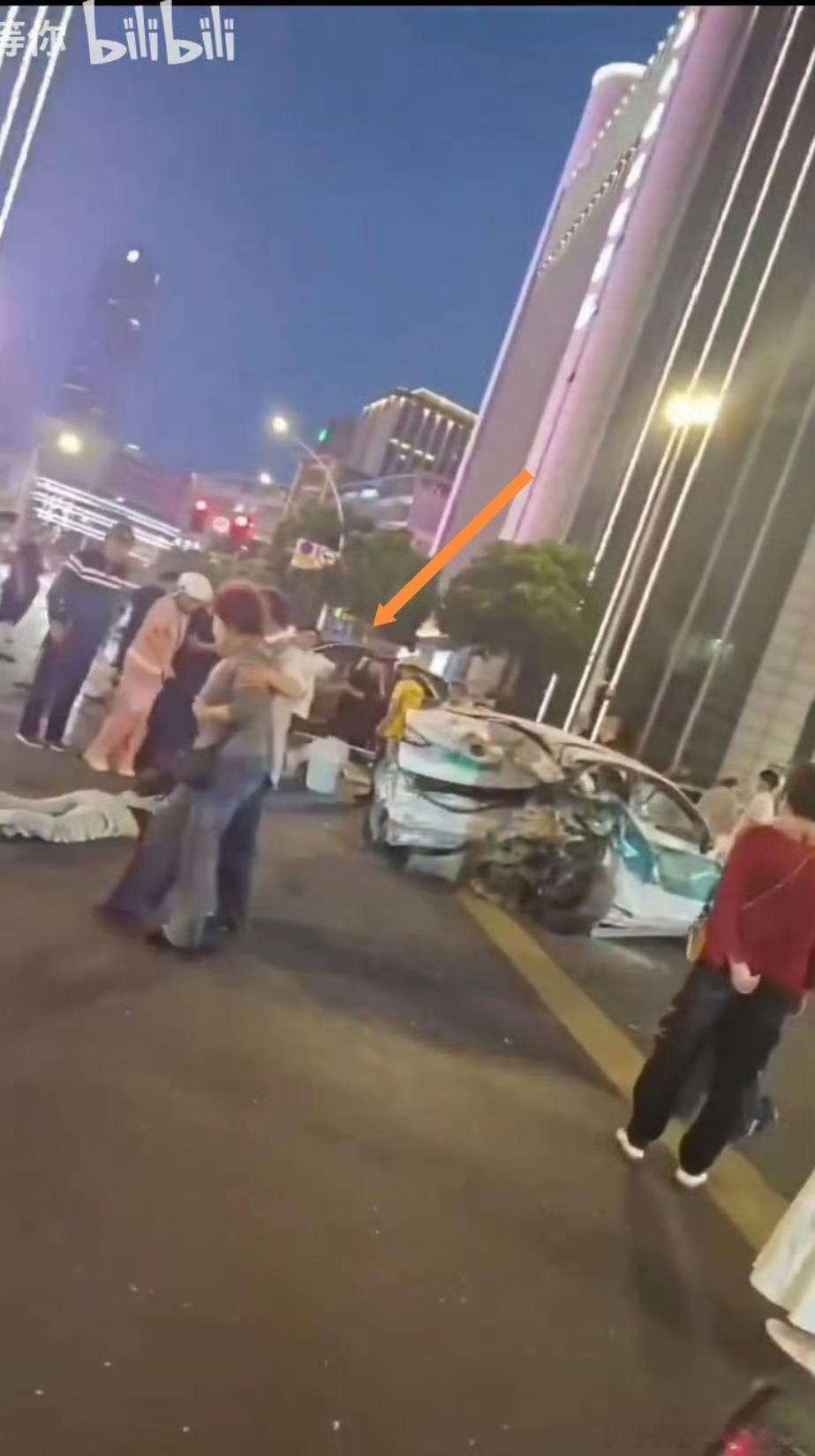 福州鼓楼区车祸肇事司机已被控制开车一定要注意安全！2025年5月2日18时50