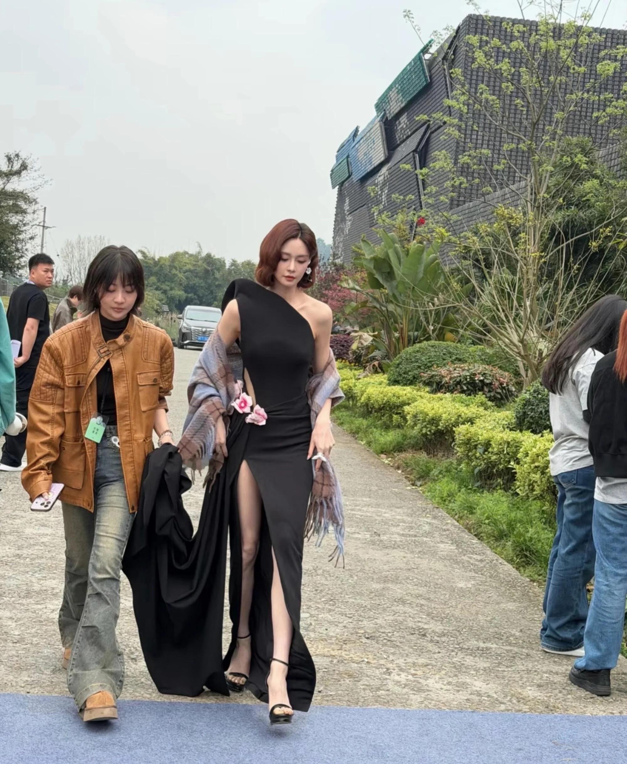 原来沈梦辰这么漂亮！