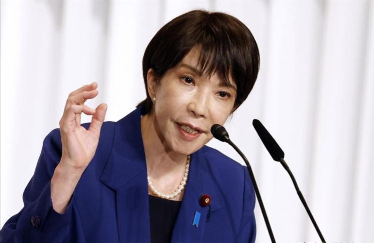 我告诉你们，高市早苗这个人，从根子上就跟我们中国不共戴天！ 高市早苗的政治轨