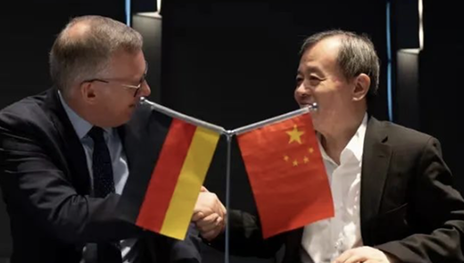 德国已经在实质性降低对华合作关系了！8月21日，在德国外交部长瓦德富尔本周访问了
