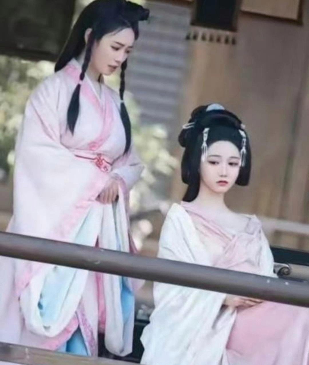 短剧能火起来不是没有原因的，这妆造跟长剧快差不多了​​​