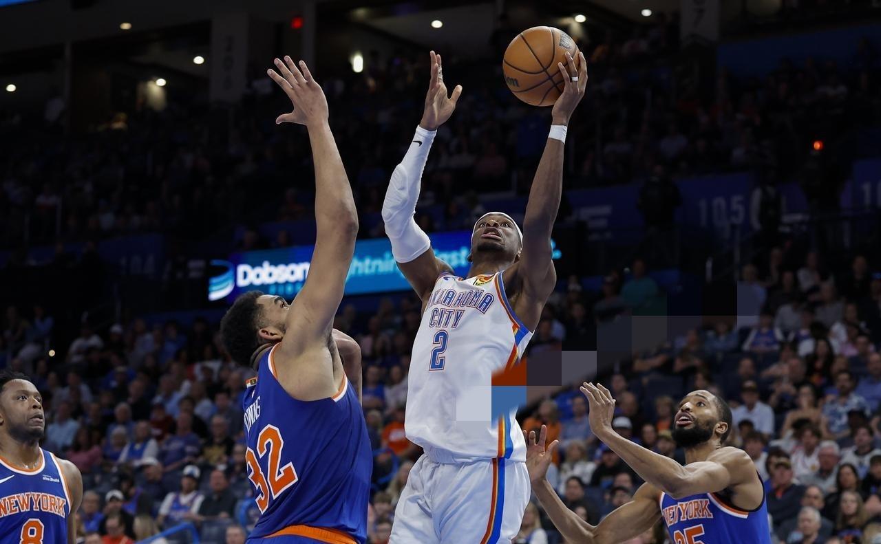 众怒难犯！双标哨养出“不能碰”的雷霆，季后赛必翻车，卫冕彻底没戏！NBA卫