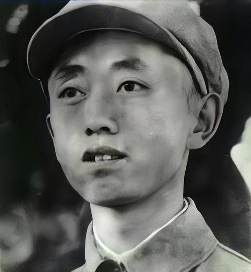 1979年，一代名将郑维山最终因为生活低头了，他给昔日领导人徐向前写了一封信，告