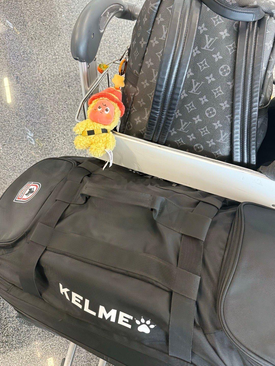 北京国安北京国安近日，梁少文前往欧洲🇳🇱🇮🇹等国家的俱乐部训练并接受试