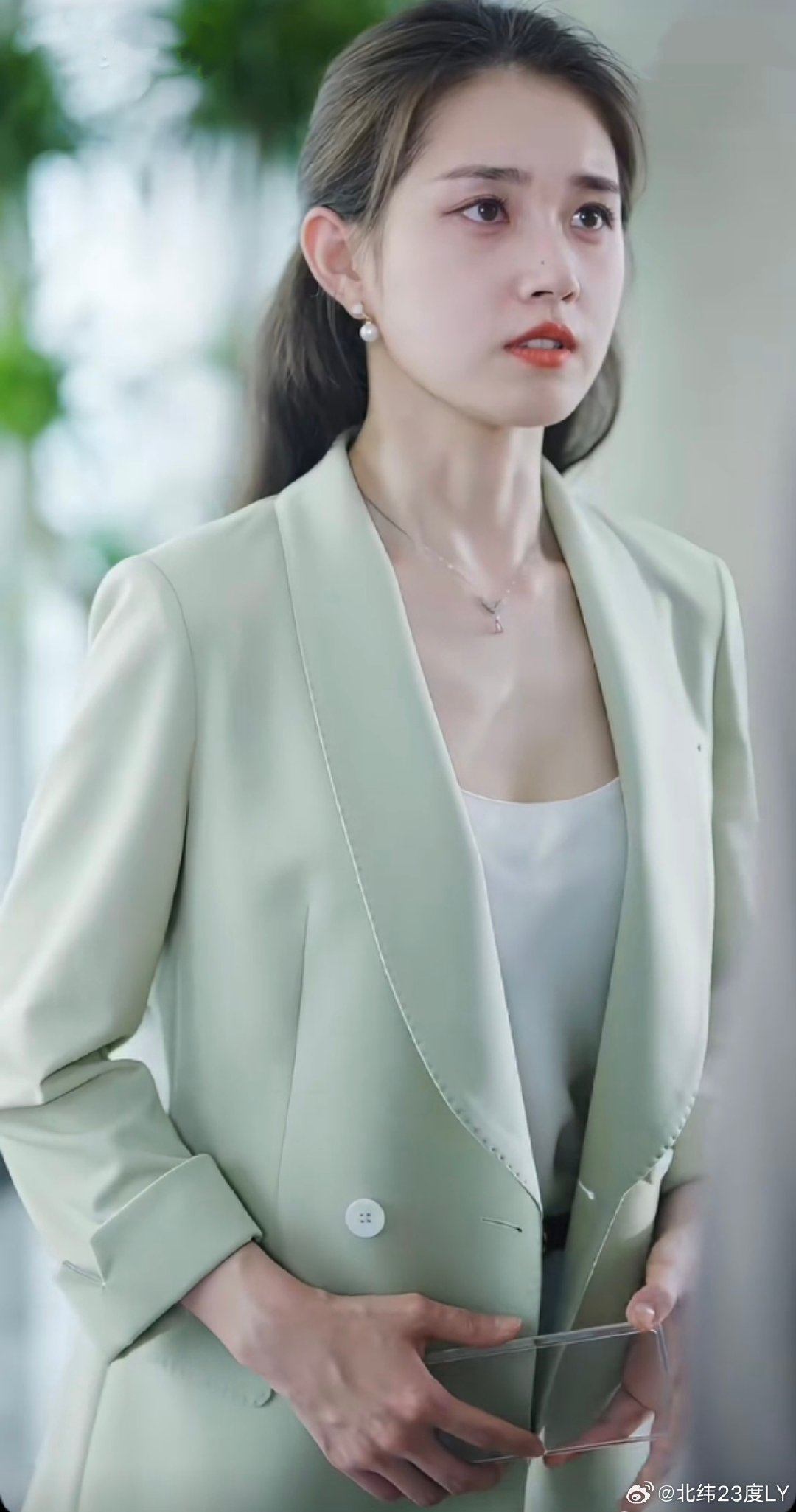#郭宇欣#[比心]#向全世界安利郭宇欣#小宇欣的职业装盘点来了，第一张还有点婴儿肥，透着点可爱萌哈哈