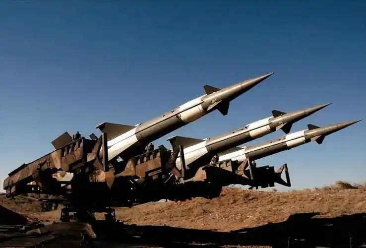 估计要打第二场了！4月19日，伊朗媒体称：“尚未派出代表团参加谈判，只要海峡继