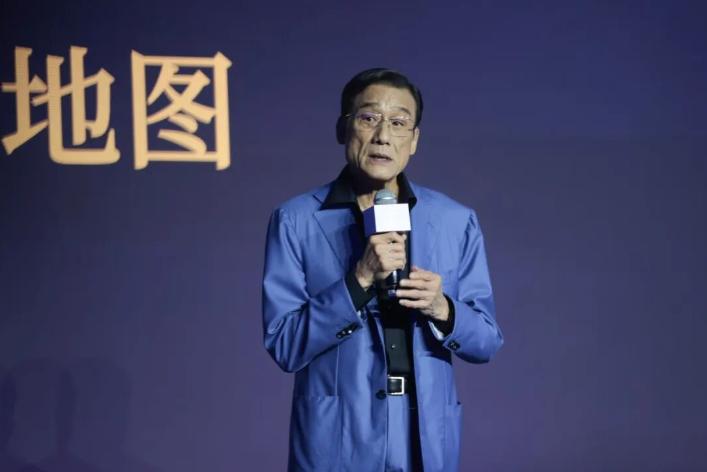 排面拉满，梁家辉被人民日报认证了！我可以接受他来内地拍戏，我也可以接受他拿影帝，