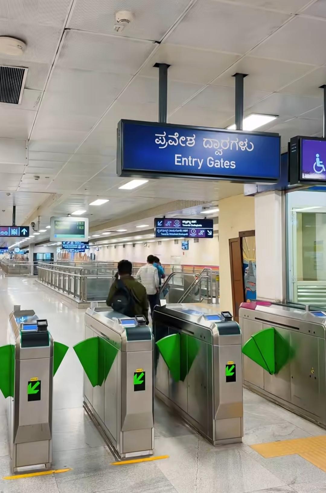 班加罗尔在印度城市中，确实有点另类。去印度的那些博主们，更喜欢到新德里，给我们