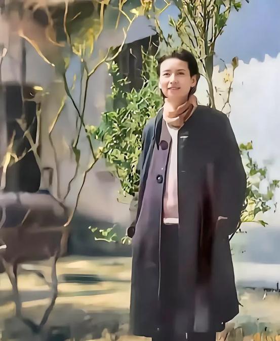 这就是徐志摩爱而不得的林徽因中年的真实长相，大家看看吧！并非演员饰演的，而是货真