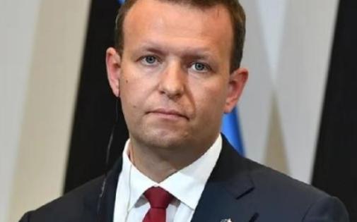 就问中国怕不怕？一个人口不到中国一个地级市多的国家，突然给北京发了份“最后通牒”