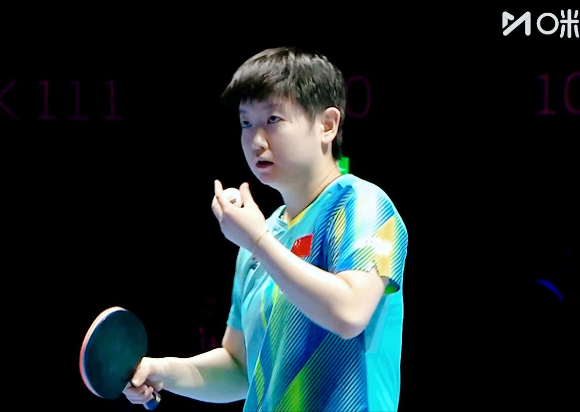 笑死我了！侯英超把李昱谆的路全堵死了。他说：对手打短球吧，前三板打不过孙