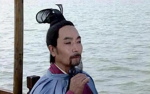 公元223年，蜀汉派遣邓芝出使东吴，吴主孙权在皇宫内召见了他，并对他说道：孤本想