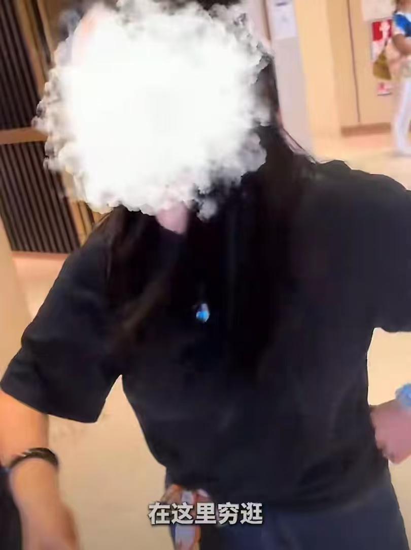 深圳“K11”商场火了，导购员说顾客穷逛，她们只服务有钱人，不服务穷人。真是狂