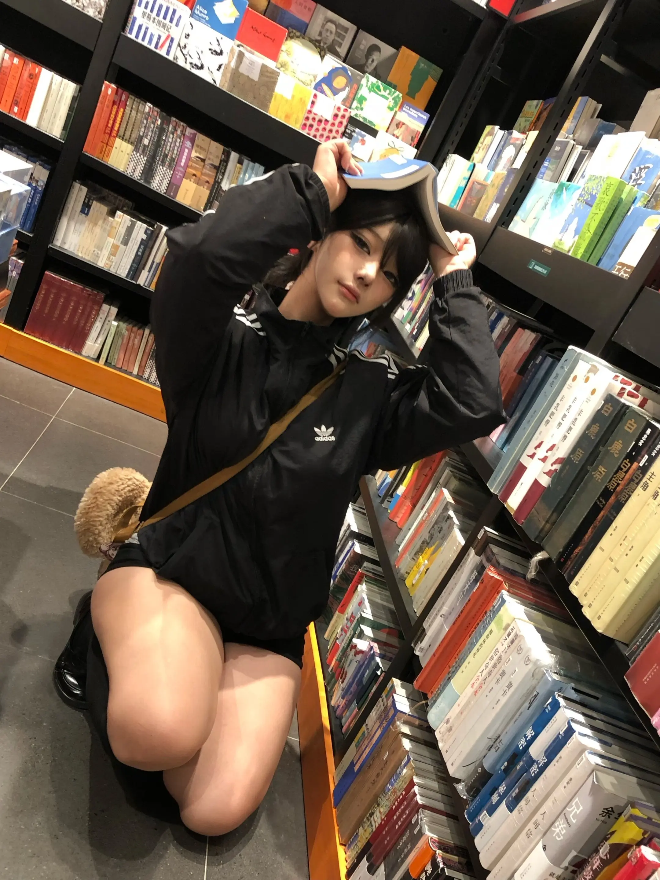 这个人很懒，什么也没留下