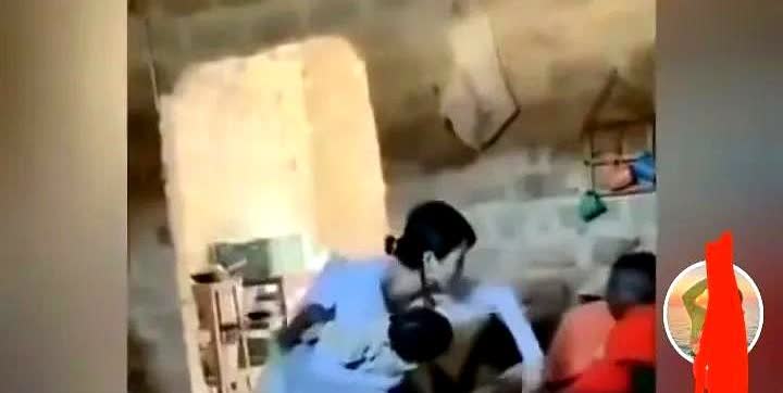 中国博主在西非拍视频记录当地人世风情，偶然一次看到一名中国女人在田地劳动，于是跟