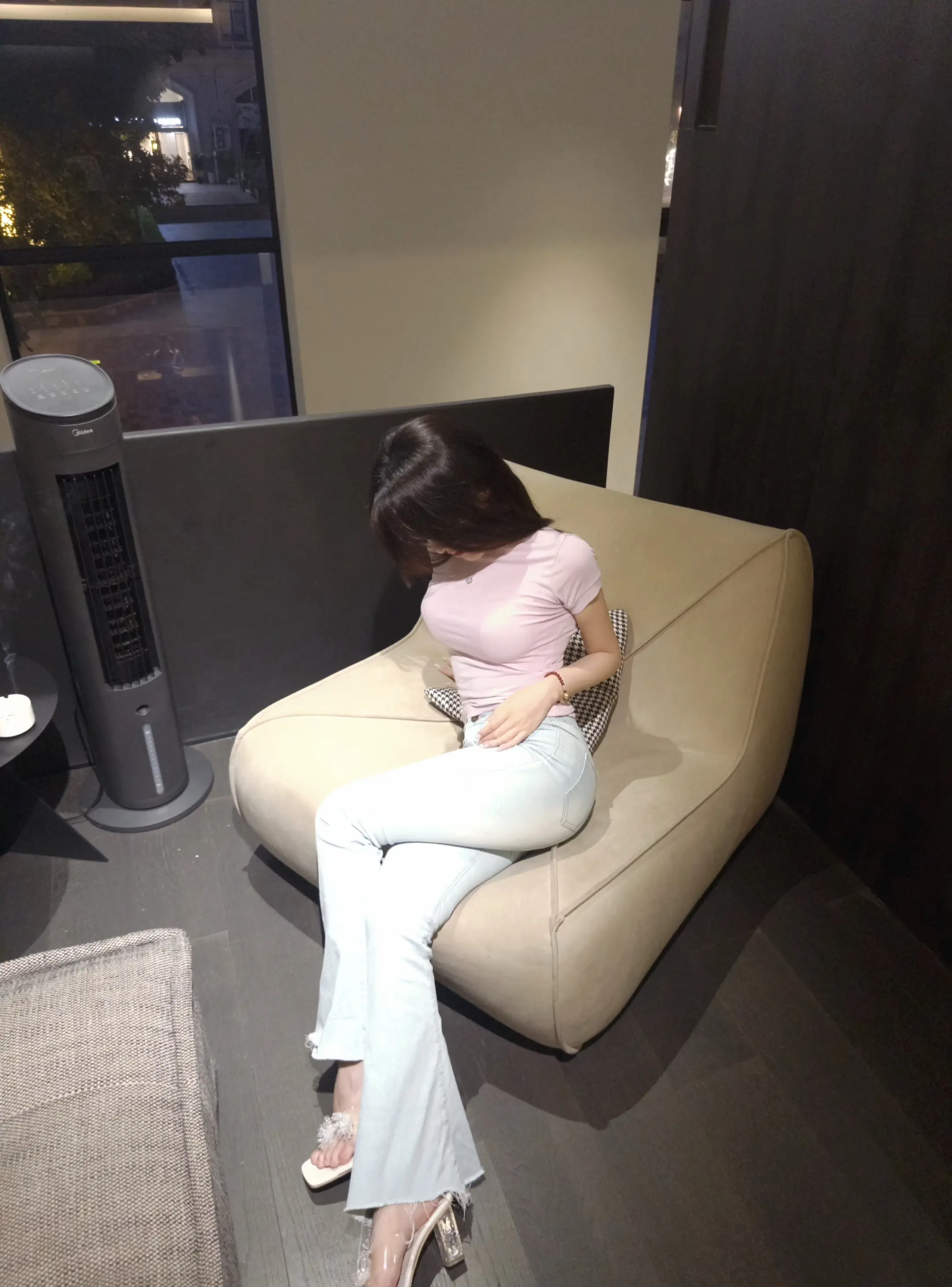 后来我学会了换位思考 确实我哪都很好