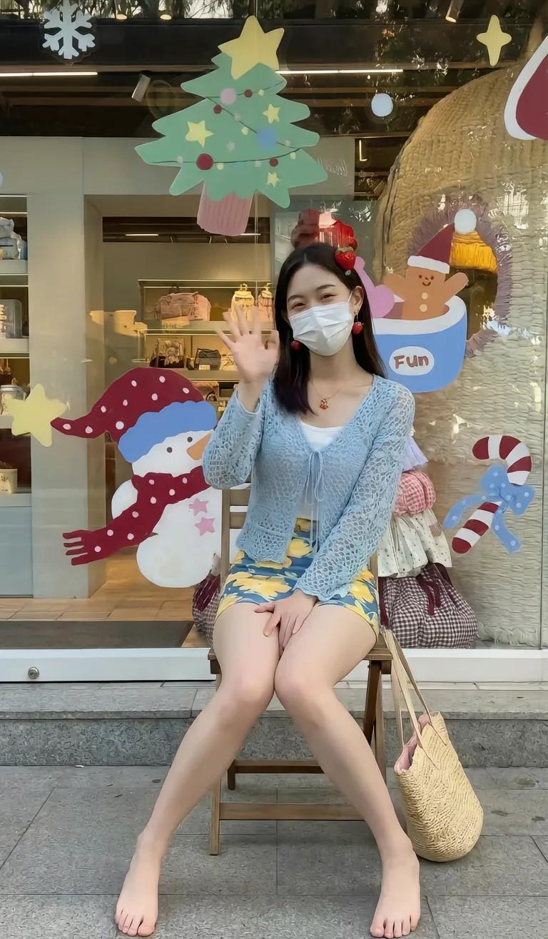 生活最重要的是开心。开心是生活的调味佐料，能让平淡的日子变得有滋有味。当我们