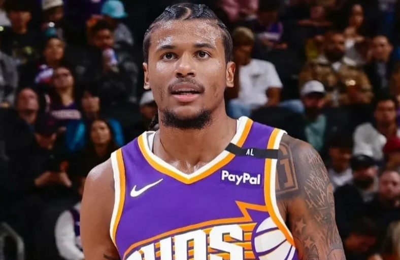 理性看待杰伦格林从99年开始看NBA,特别是火箭选杰伦格林开始，基本一场不落