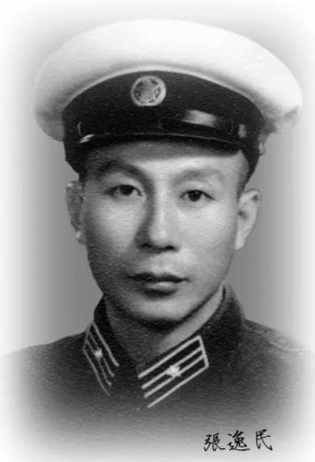 1955年，一艘仅22吨的解放军鱼雷艇突发故障，带着仅剩的一枚鱼雷艰难返航，迎面