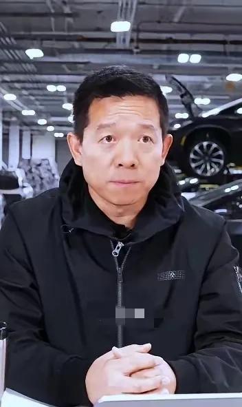 看这人面相，是骗子吗？有没有看相的高手，指点迷津。有个朋友说这人欠他钱，他也