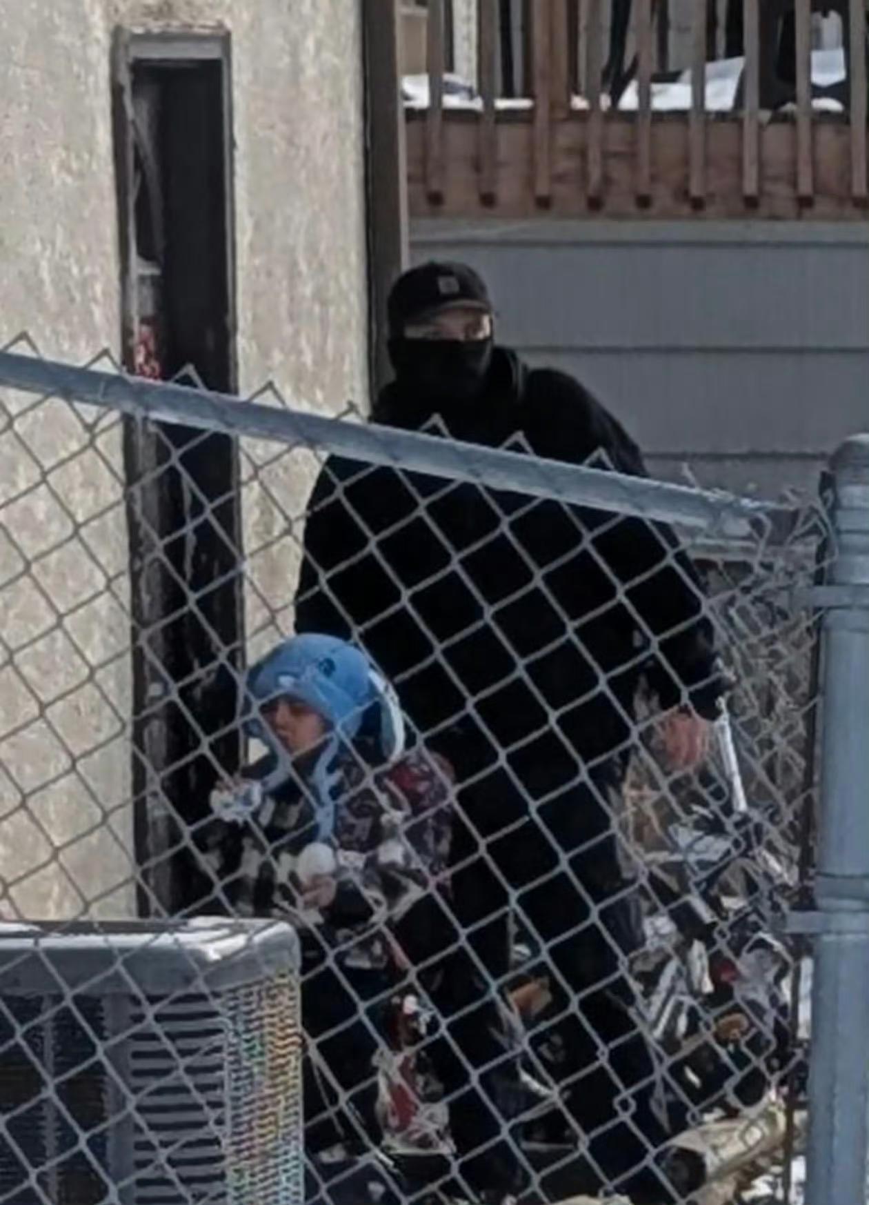 美国ICE利用5岁男童做诱饵诱捕其家人。事发2026年1月21日明尼苏达州哥伦比