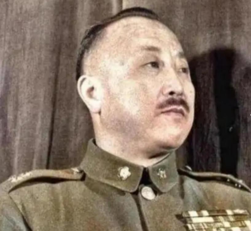 抗战时期，卫立煌给了八路军多少武器弹药？答案说出来可能超出不少人的想象——这位国