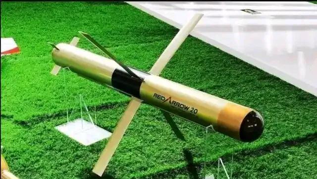 中国新一代重型反坦克导弹，“红箭”20/50，具备50公里级别的最大射程，垂直发