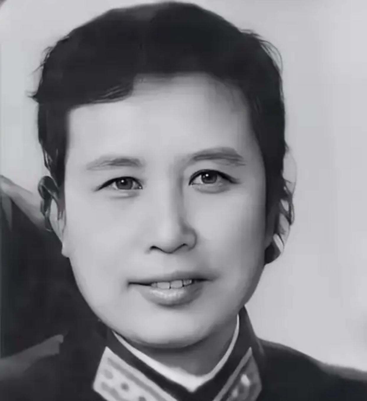 15岁富家女逃婚奔赴延安，拒嫁当地高官当阔太，1978年出访德国波恩时，在华侨聚