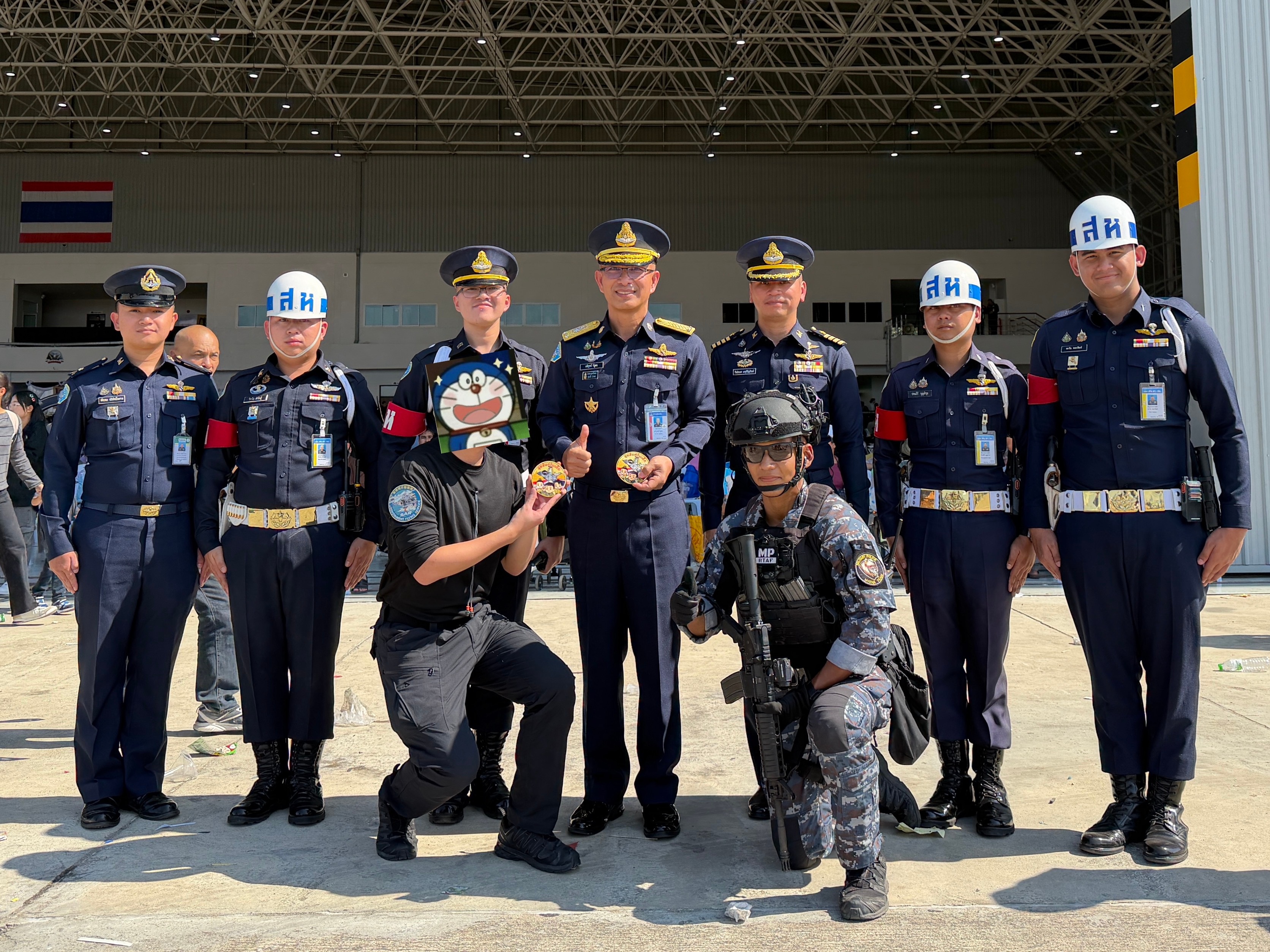 前站起飞少将哥也喜欢😍