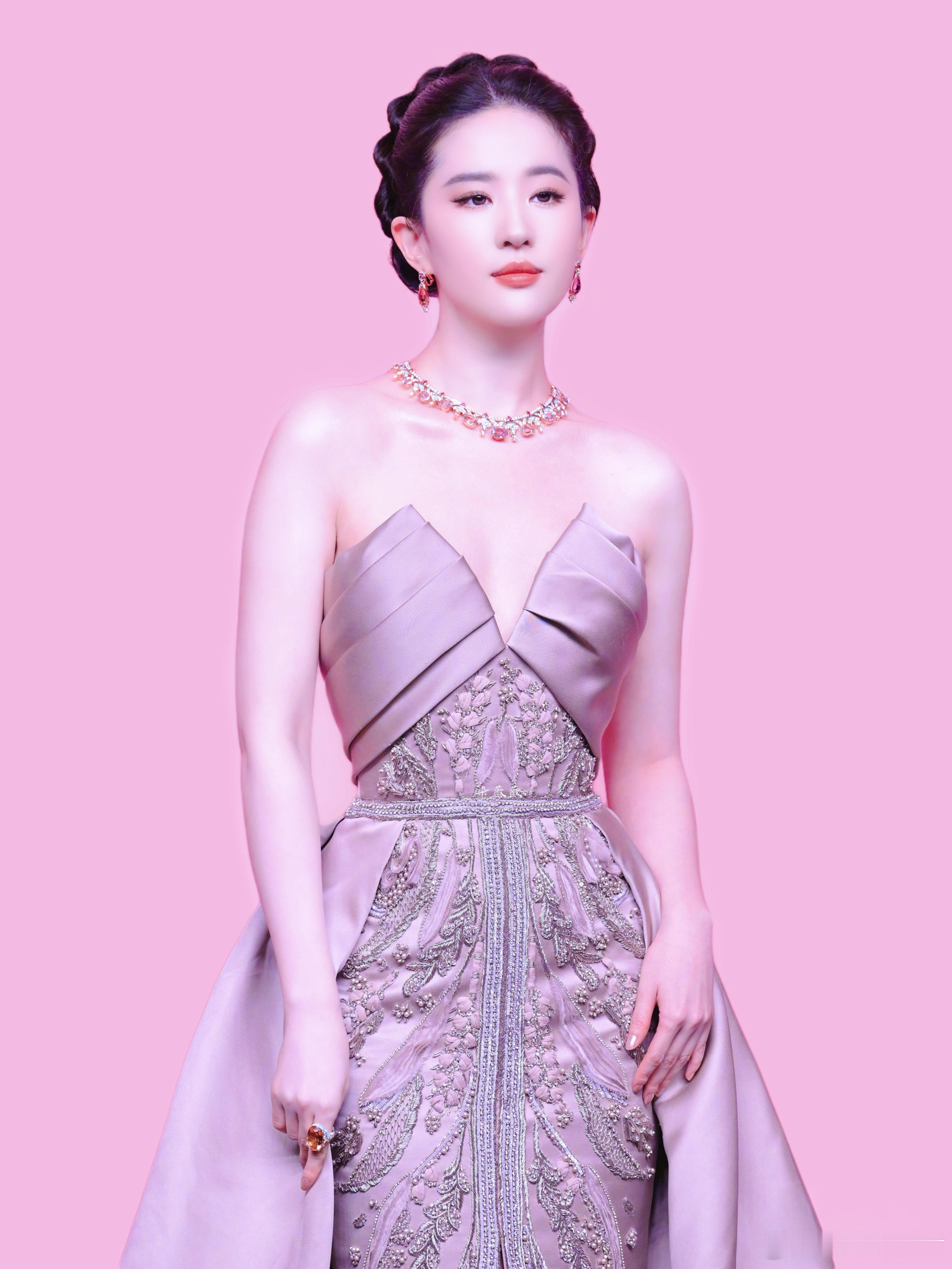 刘亦菲刘亦菲VOGUE盛典礼服刘亦菲​​​