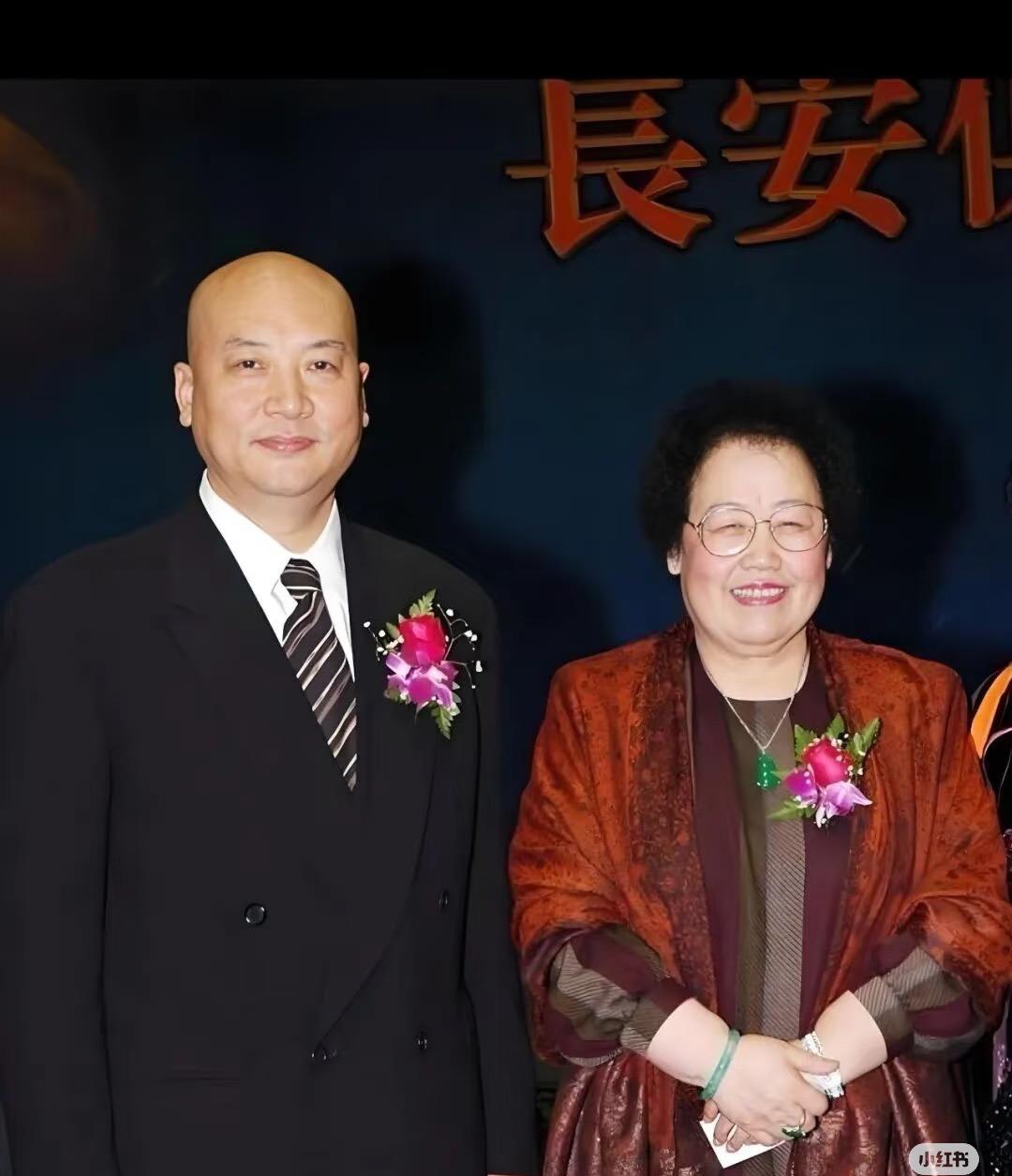 原来唐僧迟重瑞的妻子陈丽华名字竟然有着这样的由来要知道陈姓可是当年叶赫那