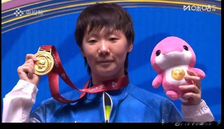 第十五届全运会女单冠军王曼昱如愿获得实至名归，我粗浅的体会有突出的一点，就是孙颖