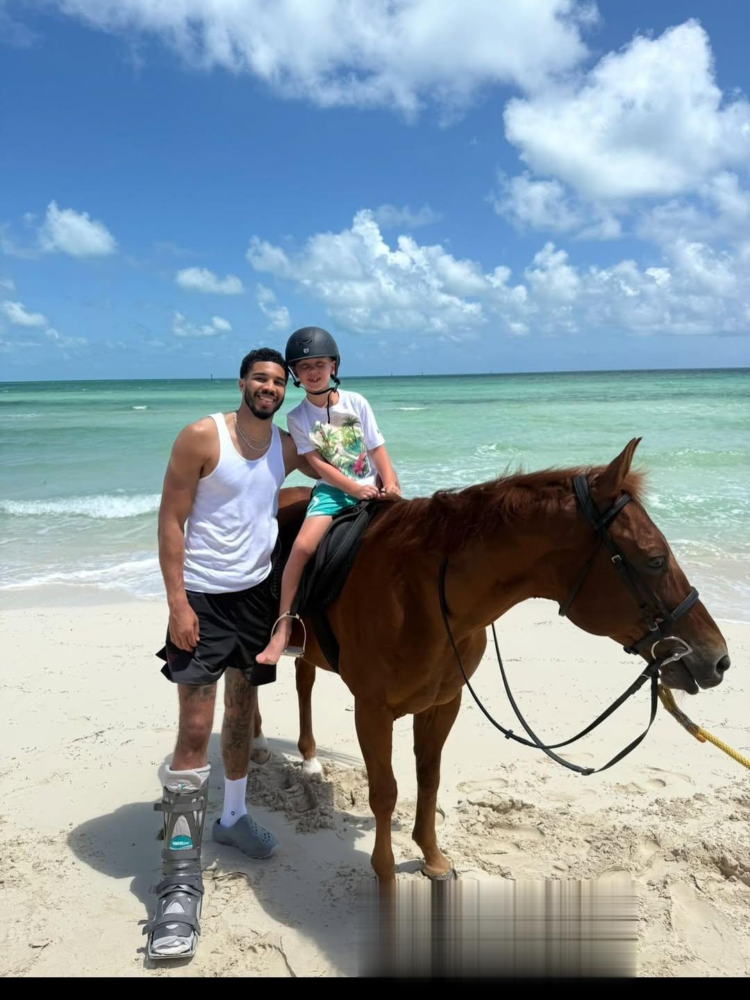 8岁了! 塔图姆Ins为Deuce庆生: 爸爸对你的爱超越你的想象