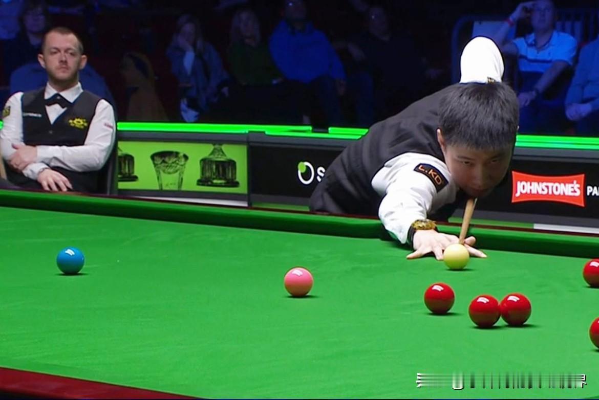 赵心童赢得漂亮！职业生涯第五次打进排名赛决赛。整晚他都没能领先，直到比赛结束