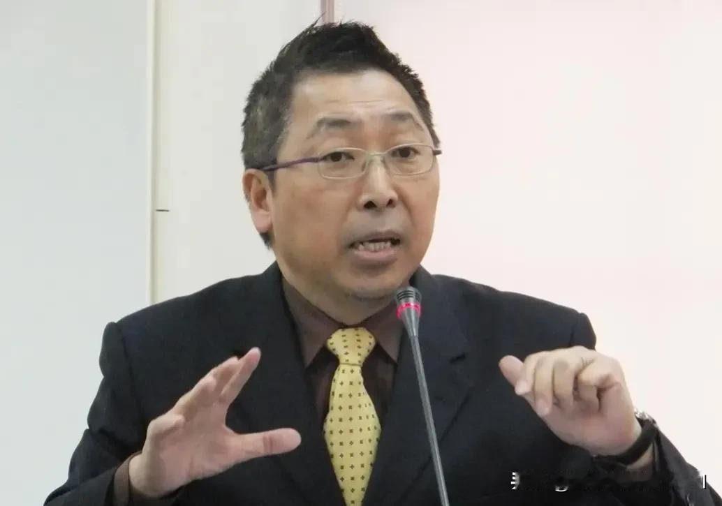 近日，台湾名嘴唐湘龙说：无论是台湾，日本还是菲律宾和中国产生矛盾的时候，他们根本